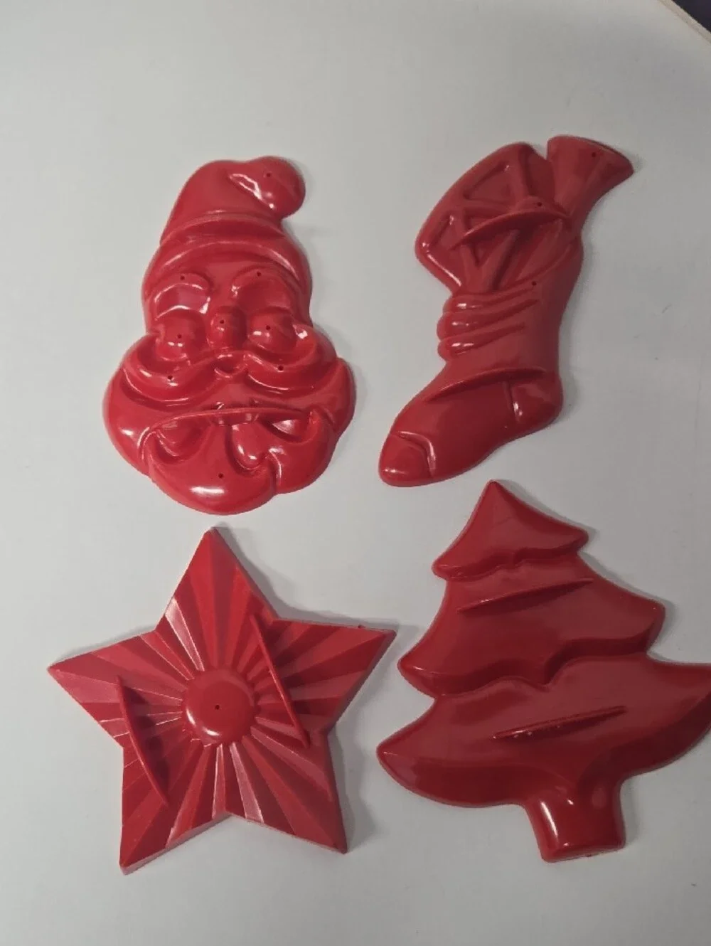 🎅🎅🎅Vntg Aunt Chick's Merry Xmas & Happy Days Cookie Cutters Approx 5